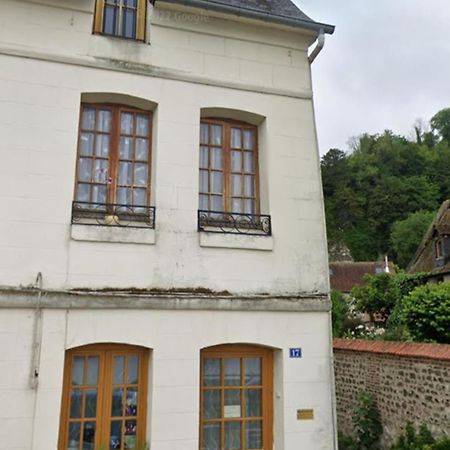 Location De Maison Au Fil De L O La Bouille Exteriér fotografie