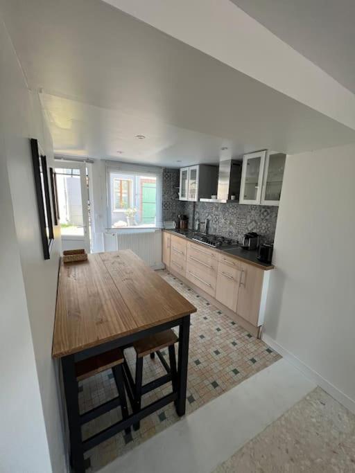 Location De Maison Au Fil De L O La Bouille Exteriér fotografie